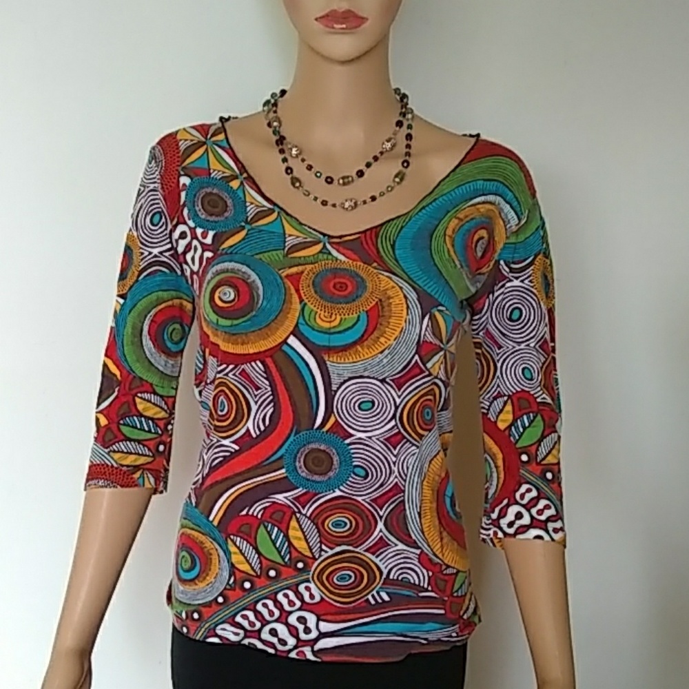 Salaam 3/4 sleeve top